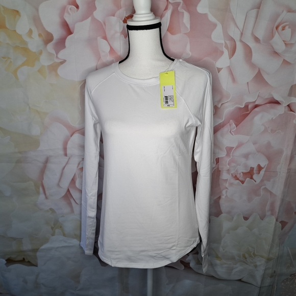 NWT All In Motion Essential Crewneck Long Sleeve Shirt - Picture 2 of 13